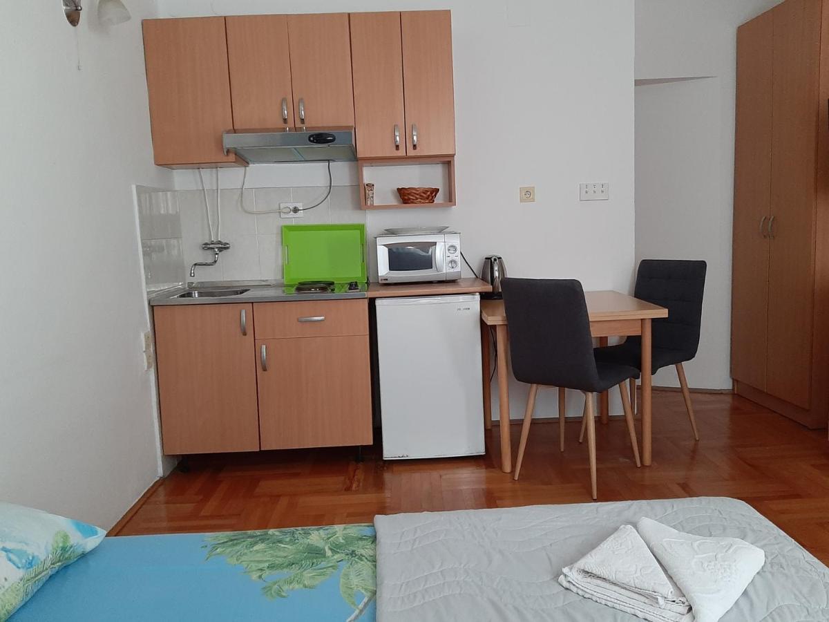 Abeona Lägenhet Budva